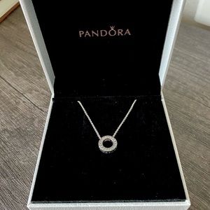 Pandora necklace with circle pendant
